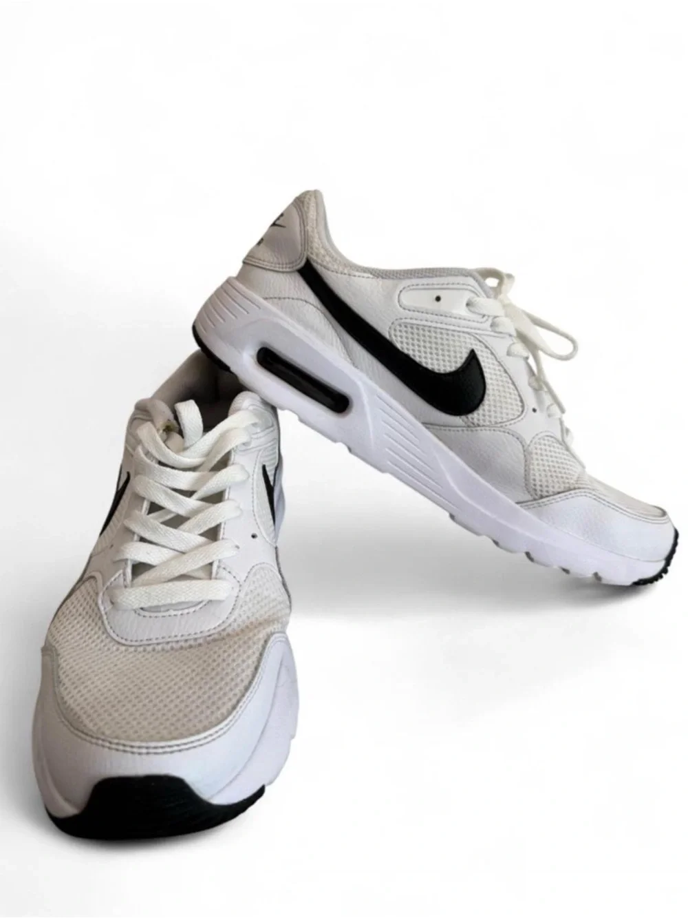 Nike White Air Max SC Sneakers with Black Swoosh - Picture 3 of 12
